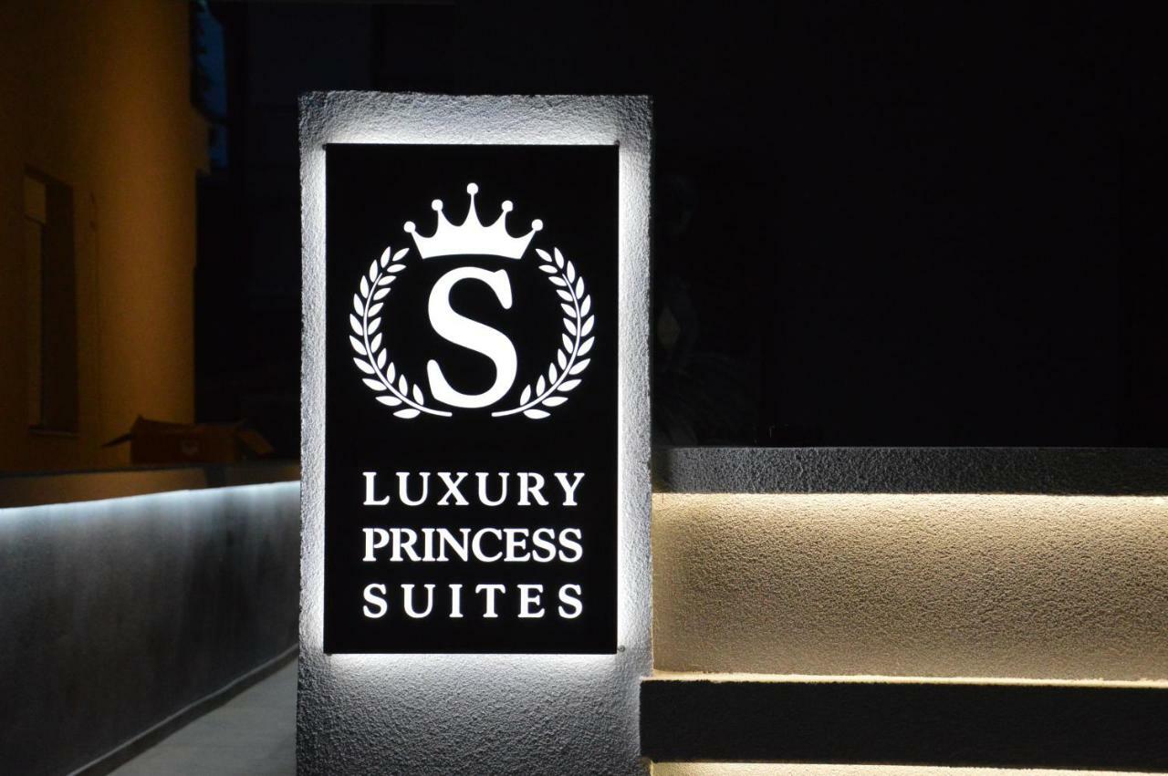 S. Luxury Princess Suite Nea Kallikrateia Extérieur photo