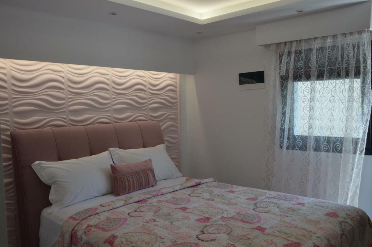 S. Luxury Princess Suite Nea Kallikrateia Extérieur photo